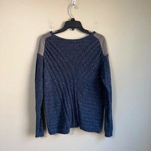 medium navy sweater